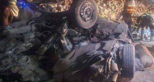 Pakistan'da feci kaza! Tır ile otobüsün çarpışması sonucu çok sayıda yolcu hayatını kaybetti