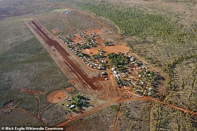 Avustralya'da fırtına sonrası gökten balık yağdı