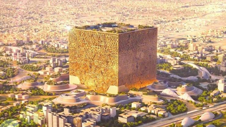 Suudi Prens Selman Kabe’ye benzer yapı inşa ediyor!