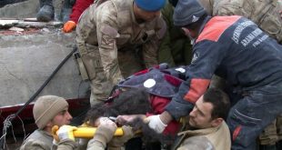 86. saatte önce oğlu sonra annesi kurtarıldı