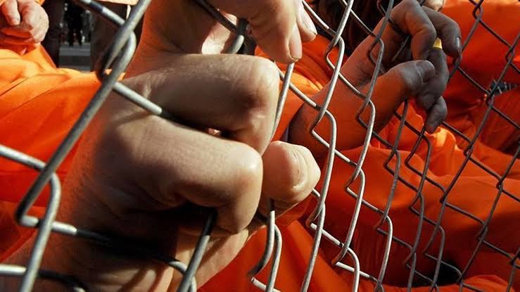 21 yıl Guantanamo’da tutulan Suudi mühendis ülkesine teslim edildi!