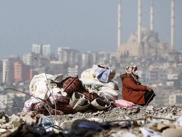 Deprem bölgesinden göç edenlerin sayısı 2 milyonu geçti