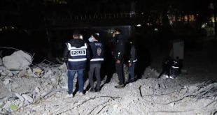 'Enkazdan çığlık sesi geldi' ihbarı!