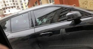 Kağıthane'de lüks araca kurşun yağmuru