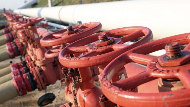 Kazakistan petrolünün Azerbaycan üzerinden sevkiyatı başladı
