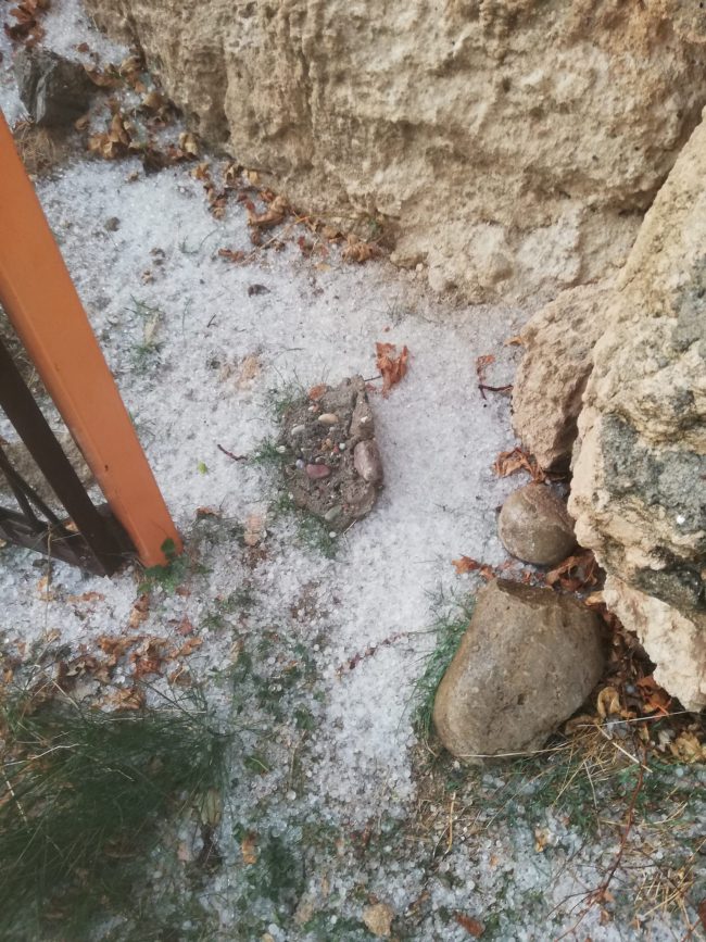 Osmaniye'de sağanak! Ev ve işyerlerini su bastı