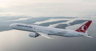 THY uçağında hareketli anlar! Kötü koku uçağı geri döndürdü