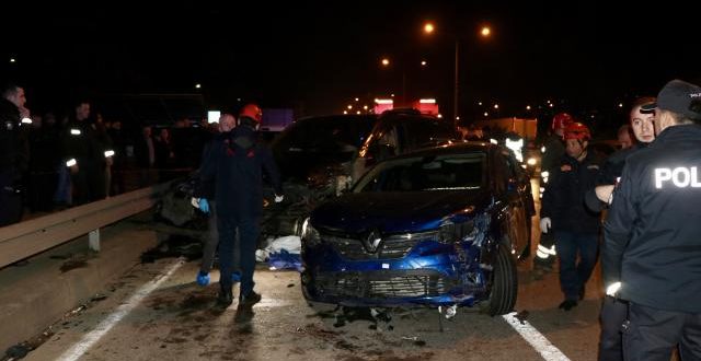 Trabzon'da 5 araç zincirleme kazaya karıştı