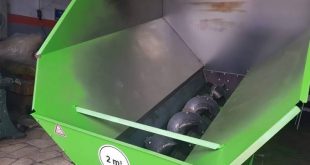 Yem karma makinesine düşen işçi feci şekilde can verdi!