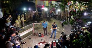 Eski milletvekili ve kardeşi, canlı yayında öldürüldü