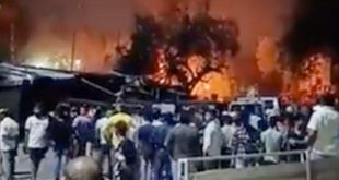 Hindistan'da Müslümanların dükkanları ateşe verildi