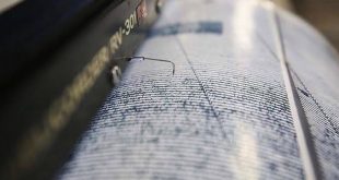 Komşuda 4,6'lık deprem!