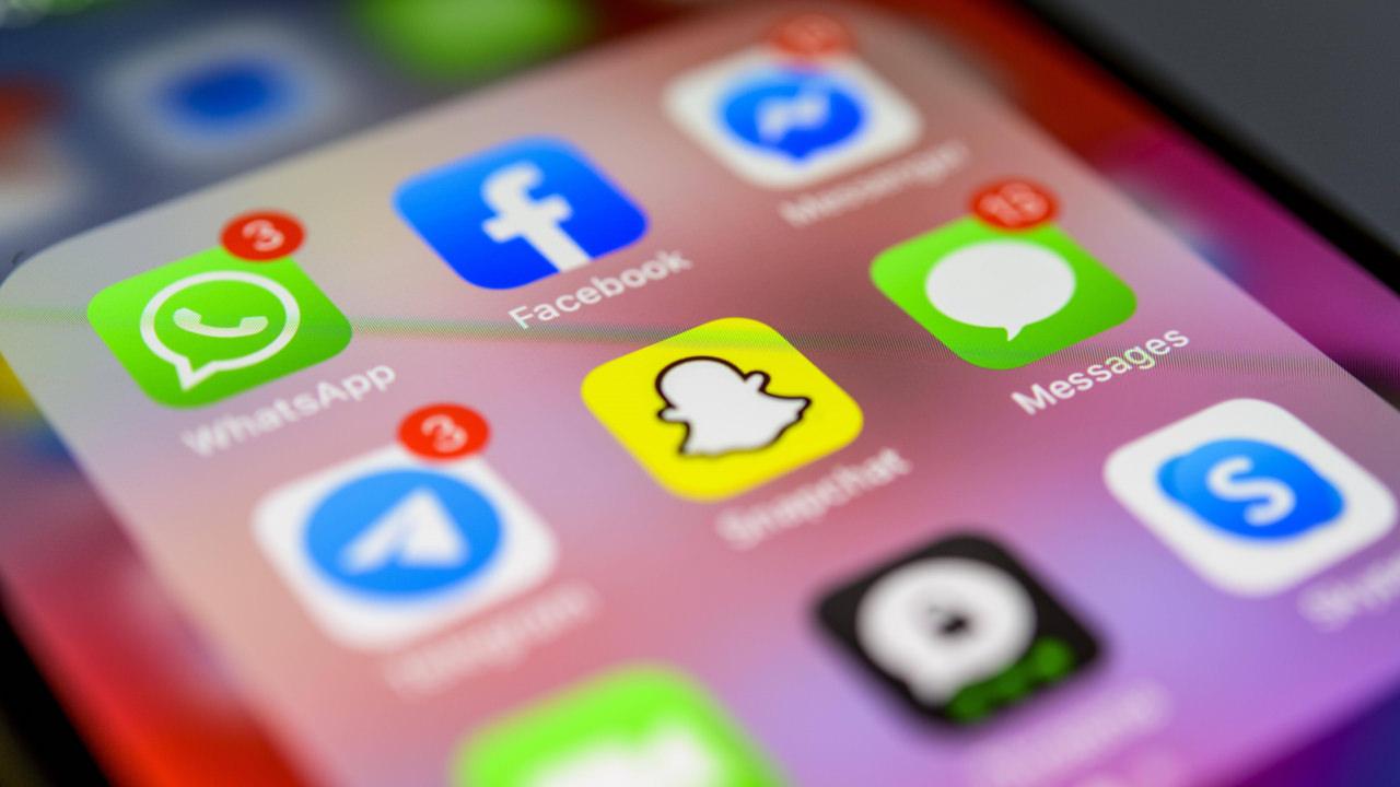 ABD'de 13 yaş altına sosyal medya yasağı geliyor! ABD'de 13 yaş altına sosyal medya yasağı geliyor!