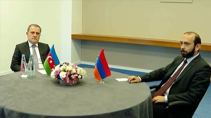 Azerbaycan ve Ermenistan Dışişleri Bakanları birarada!