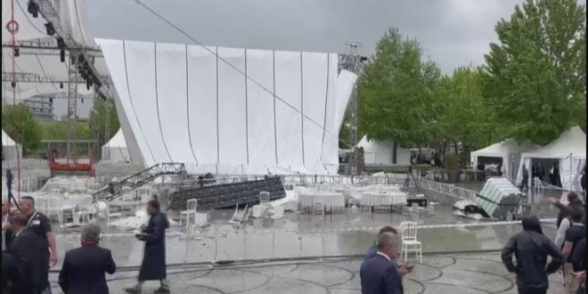 Başkentte sağanak hayatı durma noktasına getirdi! TOBB platformu çöktü