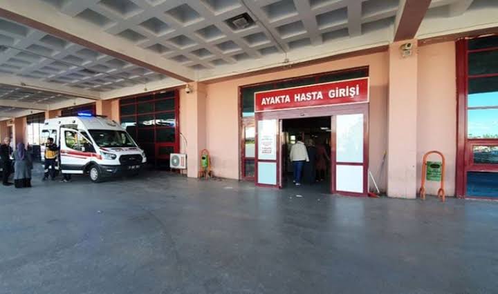 Deney sırasında yaşanan patlamada 4 kişi yaralandı