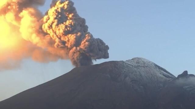 Popocatepetl Yanardağı’ndaki patlamalar sebebiyle okullar tatil edildi