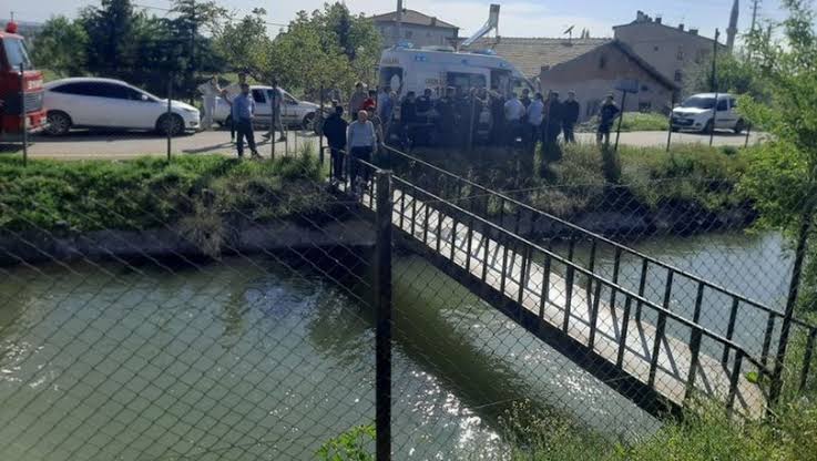 Sulama kanalına düşen çocuk kurtarılamadı