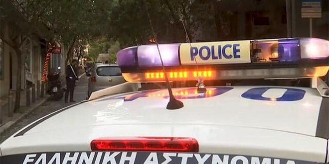 Yunanistan'da insan kaçakçılığı suçuna karışan polisler gözaltında!