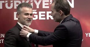 AK Parti'den istifa eden Suat Kılıç, Yeniden Refah Partisi'ne katıldı