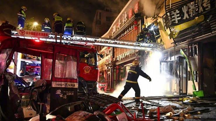 Çin’de restoranda patlama meydana geldi: 31 ölü