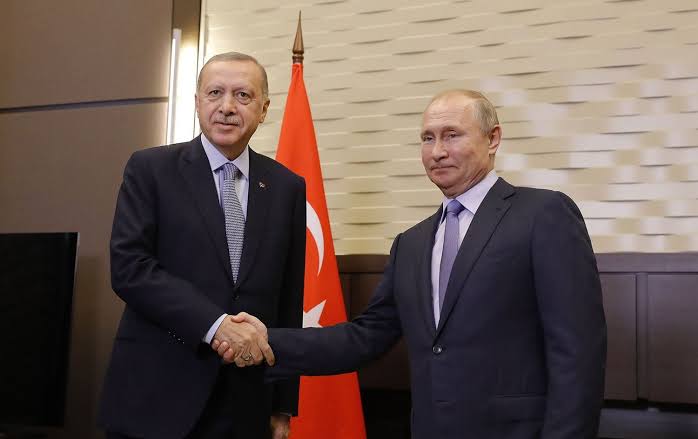 Erdoğan ikna etti: Rus lider Türkiye’ye gelecek!
