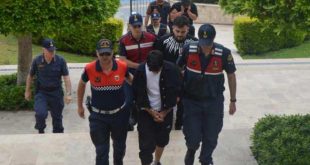 Göçmen kaçakçılığı yapan 8 kişi tutuklandı