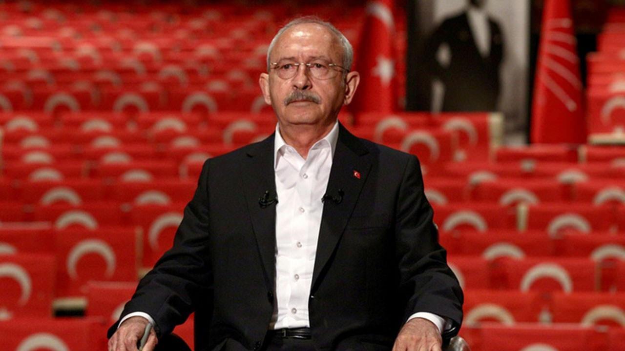 CHP'li Veli Ağbaba: CHP'ye getirenler bedel ödemelidir CHP'li Veli Ağbaba: CHP'ye getirenler bedel ödemelidir