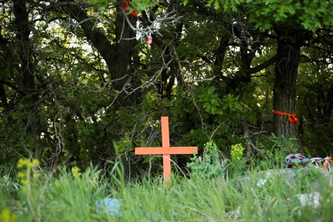Kilise okullarının gerçek yüzü! Onlarca çocuk mezarları daha bulundu