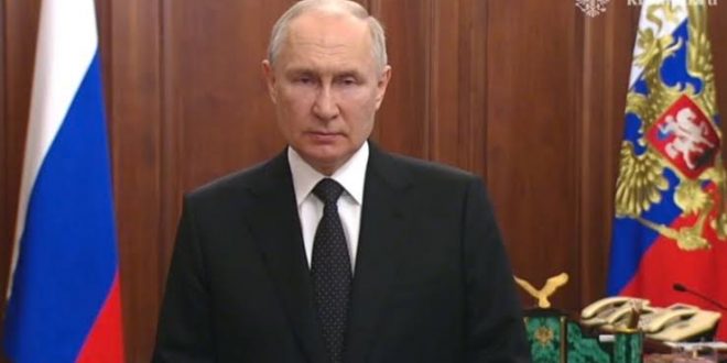 Putin'den petrol hamlesi! Süreyi uzattı