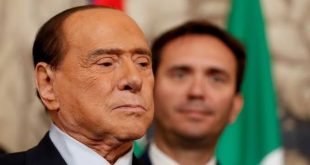 Silvio Berlusconi öldü