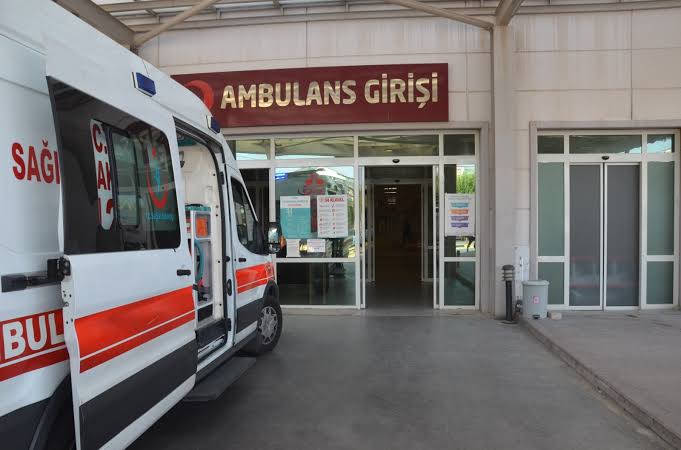 Akıma kapılıp sulama kanalına düşen anne ve kızı öldü