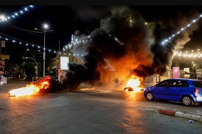 Siyonist yine saldırdı! İşgalci savaş uçakları bombaladı, 3 Filistinli hayatını kaybetti