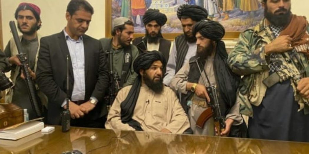 Taliban yasak getirdi: İşte İslam’da Kravat takmanın hükmü