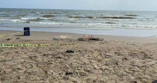 Denize giren 2 kız kardeş bir daha çıkamadı