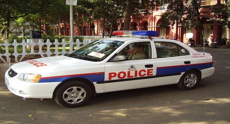 Hindistan’da toplu tecavüz: Hamile bıraktılar, doğumdan sonra yine tecavüz ettiler!