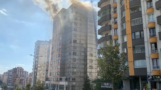 Kayseri’de yangın dehşeti! Tadilat yapan işçi can verdi