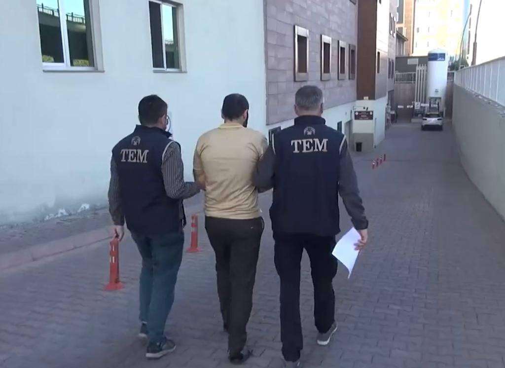 Kayseri'de IŞİD operasyonu: 8 gözaltı