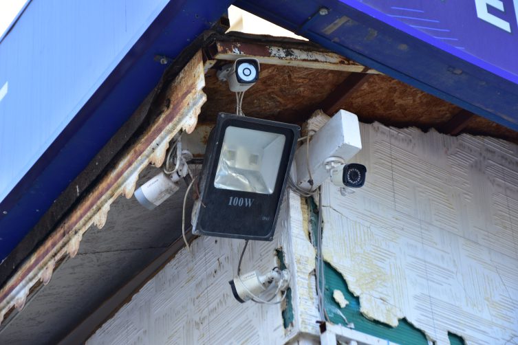 350 polisin katıldığı helikopter destekli uyuşturucu operasyonunda çok sayıda gözaltı!