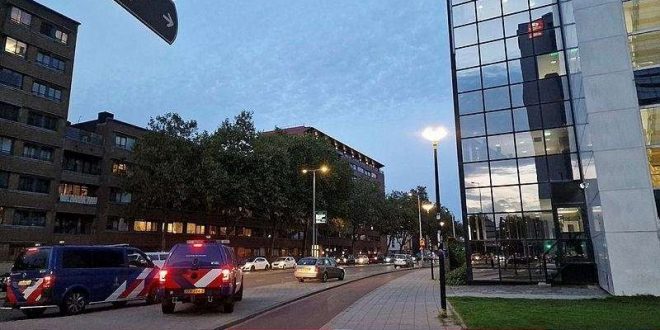 Hollanda'da 2 silahlı saldırı düzenleyen şüpheli 3 kişiyi öldürdü