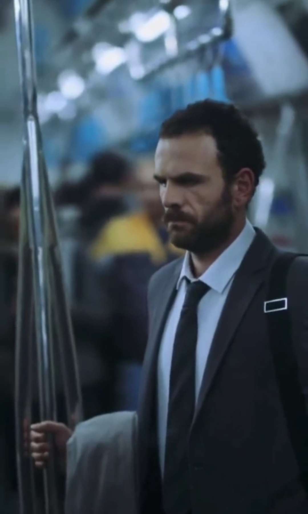 Marmaray'da ahlaksız reklam filmi; LGBT lobisine kim izin verdi! Marmaray'da ahlaksız reklam filmi; LGBT lobisine kim izin verdi!