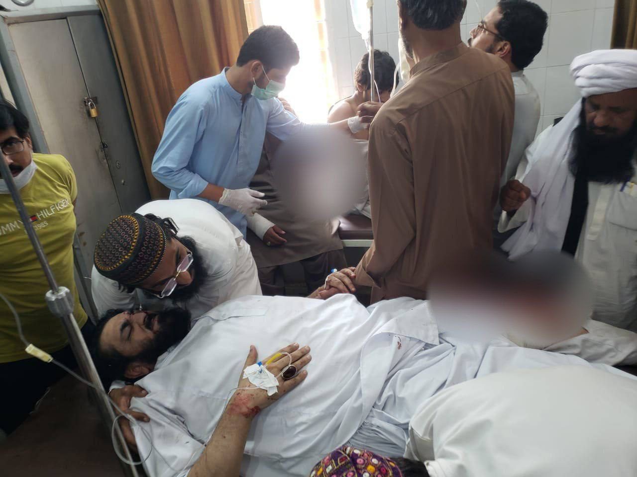 Pakistan sağlık bakanına saldırı