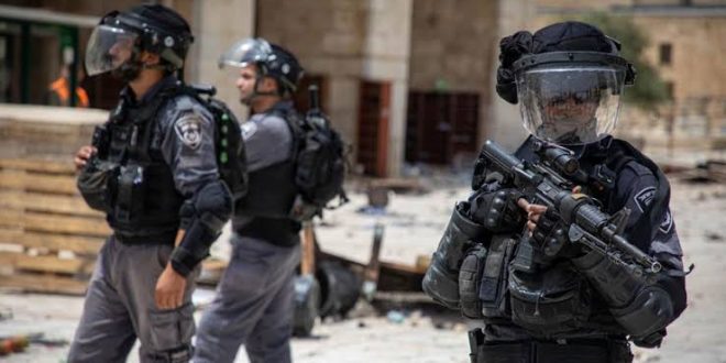 Batı Şeria'da 80 Filistinli siyonist güçleri tarafından gözaltına alındı