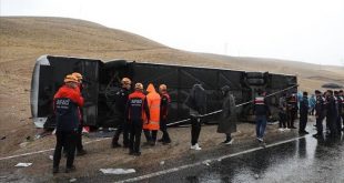 Sivas'ta feci kaza! Ölü ve yaralılar var