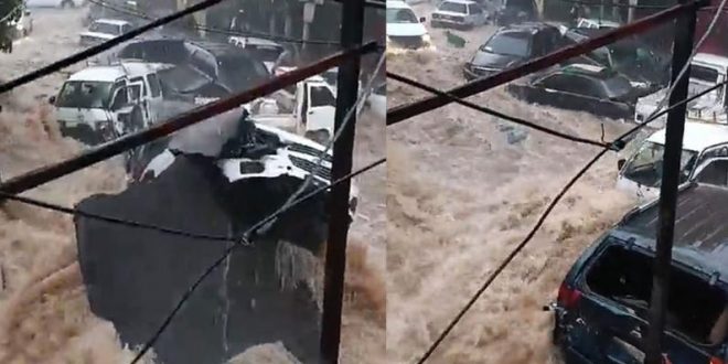 Şiddetli sağanak sele neden oldu: 21 ölü