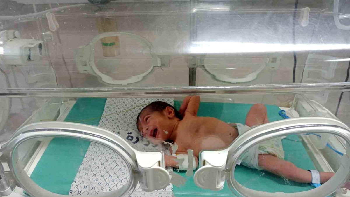 gazzedeki-sifa-hastanesinde-yakit-sikintisi-nedeniyle-premature-bebeklerin-olum-tehlikesi-9zhmDK4k