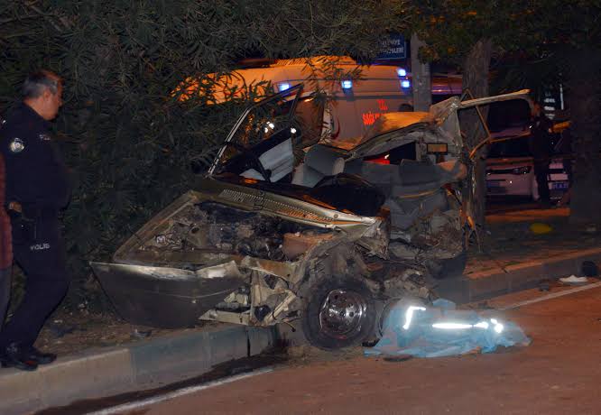Adana’da feci kaza: 3 ölü