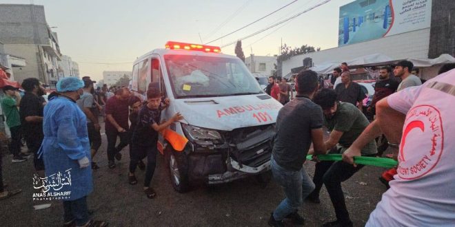 İsrail terörü sürüyor; 3 hastaneyi birden vurdu!