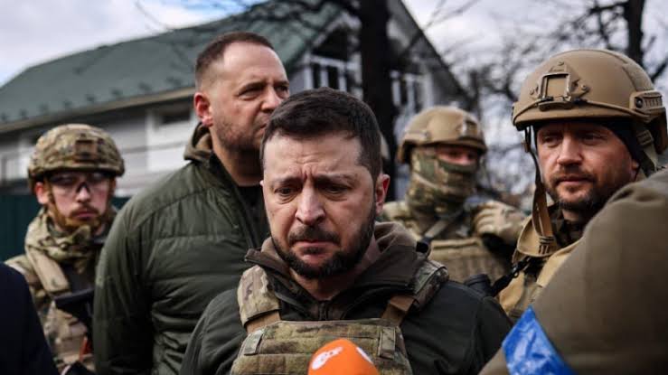 Zelenskiy’yi savaşı kaybetme korkusu sardı!