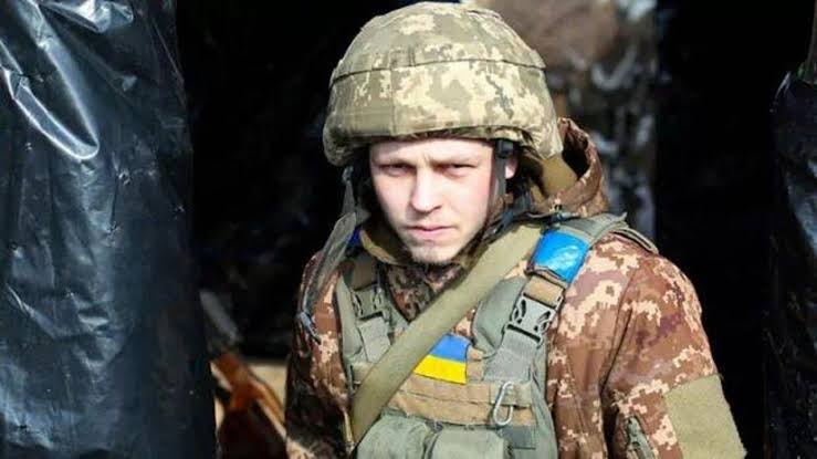 48-ukrayna-askeri-teslim-oldu-01